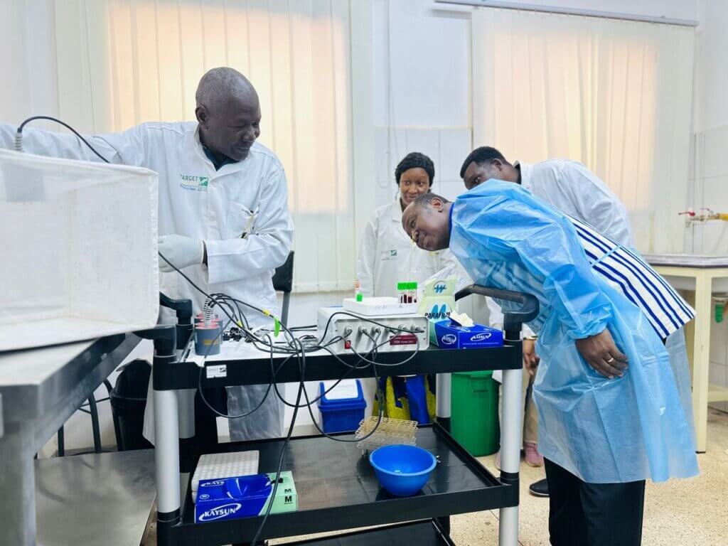 Prof. Abdoulaye Diabaté and the Minister of Higher Education, Research and Innovation