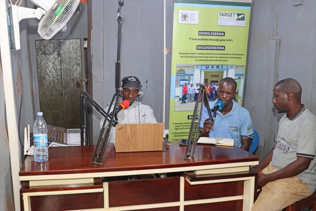 Farooq and Ronald talk to the community about the project via the community radio (Ekizindalo) of Lwazi Jaana.